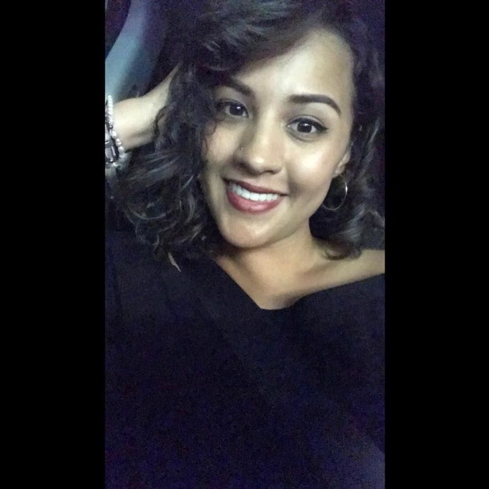 Meet your Posher, Jaqueline